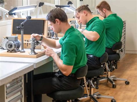 rolex uhrmacher ausbildung|Rolex training center dallas.